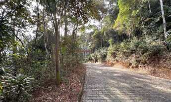 Imagem: Terreno com 1.368 m² em condomínio no