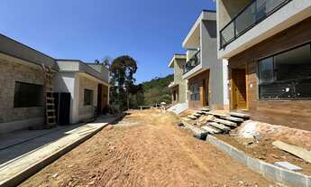 Imagem 1: Casa com 3 suítes em condomínio no Golfe - Teresópolis/RJ