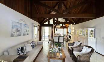 Imagem 2: Casa com 4 quartos sendo 1 suíte, 380 m² no Comary - Teresópolis/RJ