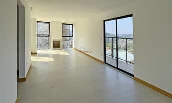 Imagem 4: Casa com 5 quartos sendo 2 suítes, 262 m² na Tijuca - Teresópolis/RJ