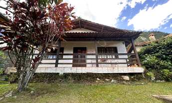 Imagem: Casa com 3 quartos sendo 1 suíte, 120 m²