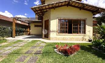 Imagem: Casa com 4 quartos sendo 1 suíte em condomínio