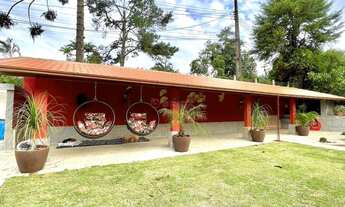 Imagem: Casa com 3 quartos sendo 1 suíte, 228 m²