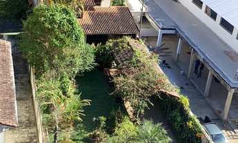 Imagem: Casa para locação com 8 quartos, 288.12m²