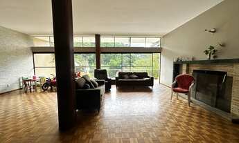 Imagem: Casa à venda com 4 quartos sendo 1 suíte