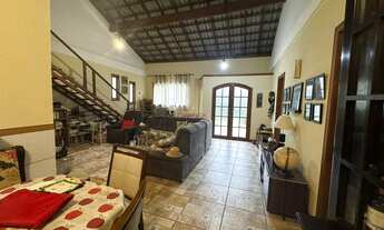 Imagem 3: Casa à venda com 4 quartos sendo 1 suíte, 190 m² em Vargem Grande - Teresópolis/RJ