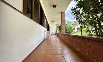 Imagem 6: Casa para venda com 5 quartos sendo 3 suítes, 251.67 m² no Comary - Teresópolis/RJ