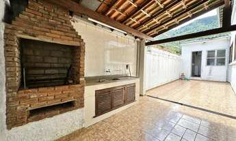 Imagem 2: Casa para venda com 5 quartos sendo 3 suítes, 251.67 m² no Comary - Teresópolis/RJ