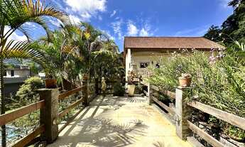 Imagem 6: Casa à venda com 5 quartos sendo 1 suíte, 835 m² de terreno em condomínio no Comary - Tere