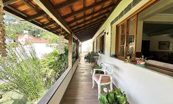 Imagem 7: Casa à venda com 5 quartos sendo 1 suíte, 835 m² de terreno em condomínio no Comary - Tere