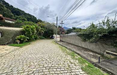 Imagem 5: Terreno com 400 m² no bairro do Golfe - Teresópolis/RJ