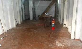 Imagem 2: Loja com 34 m² para venda e locação, no Alto - Teresópolis/RJ