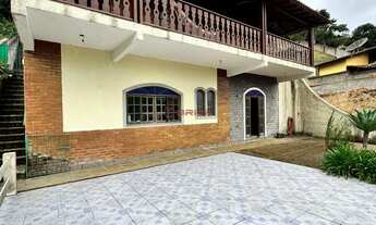 Imagem 2: Casa para venda com 3 quartos sendo 1 suíte, 217.05 m² na Barra Do Imbuí - Teresópolis/RJ