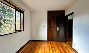 Imagem 4: Casa à venda com 5 quartos sendo 1 suíte + dependência completa, 422,63 m² em Iucas - Tere