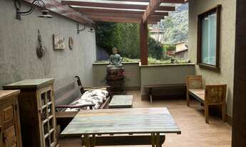 Imagem 4: Casa para venda e locação dentro de condomínio com 3 quartos sendo 1 suítes, 214 m² em Var