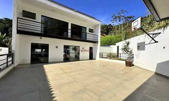 Imagem: Casa em condomínio à venda com 3 suítes