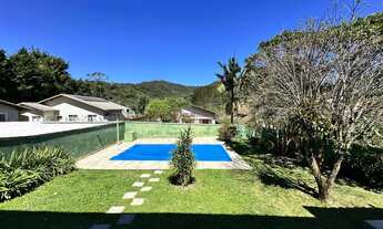 Imagem 7: Casa à venda com 4 quartos sendo 1 suíte, 315,09 m² no Comary - Teresópolis/RJ