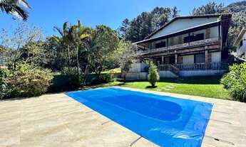 Imagem 4: Casa à venda com 4 quartos sendo 1 suíte, 315,09 m² no Comary - Teresópolis/RJ