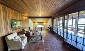 Imagem 2: Casa à venda com 4 quartos sendo 2 suítes + dependência no Parque do Ingá - Teresópolis/RJ