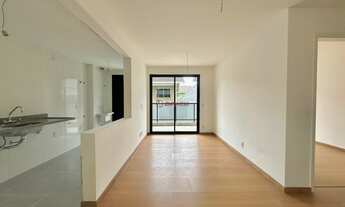 Imagem 2: Apartamento à venda com 2 quartos sendo 1 suíte, 75 m² na Várzea - Teresópolis/RJ