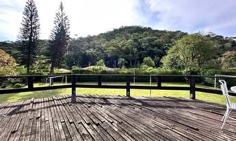 Imagem 2: Casa de campo à venda em condomínio com 5 quartos sendo 3 suítes, 2.890 m² de terreno em A