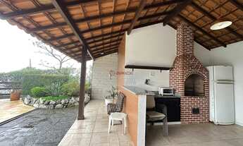 Imagem 2: Casa à venda com 3 quartos sendo 1 suíte, 98 m² no Carlos Guinle (Comary) - Teresópolis/RJ