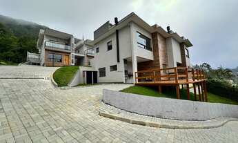 Imagem 2: Casa à venda em condomínio com 3 quartos, 116 m² no Golfe - Teresópolis/RJ