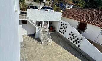 Imagem 2: Casa à venda com 5 quartos sendo 2 suítes, 250 m² em Pimenteiras - Teresópolis/RJ