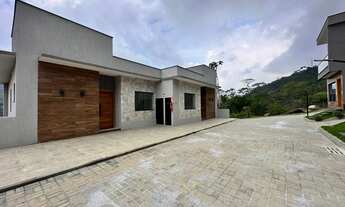 Imagem 2: Casa em condomínio à venda com 3 quartos sendo 1 suíte, 116.74 m² no Golfe - Teresópolis/R