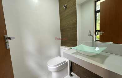 Imagem 2: Casa à venda com 4 quartos sendo 1 suíte, 198 m² em Albuquerque - Teresópolis/RJ