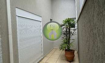 Imagem 3: Maravilhosa Residência Térrea com 4 Suítes e Escritório no Condomínio Villa Suíça - R$ 2.5