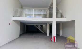 Imagem: AMPLO SALÃO COM MEZANINO COMERCIAL AREA