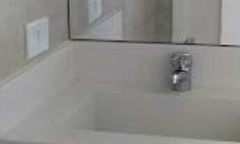 Imagem 4: OPORTUNIDADE ÚNICA! Apartamento À VENDA; com cortineiros, camas e fogão cooktop no AYROSA