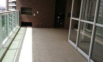 Imagem 5: Vendo apartamento no Condomínio Condessa de São Francisco - Lorian Boulevard com 194m²