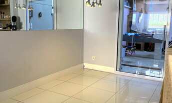 Imagem 7: Casa à Venda Cotia SP: com Cozinha Americana, Quintal com Churrasqueira e Forno de Pizza