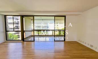 Imagem 2: Ipanema, Apartamento com varanda, 2 suítes e vista total para a Lagoa e Cristo Redentor pa