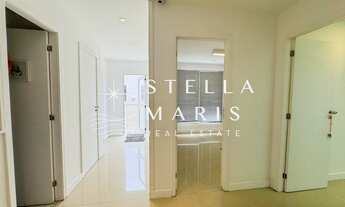 Imagem 6: Sala comercial no último andar com área externa no Downtown, disponível para venda imediat