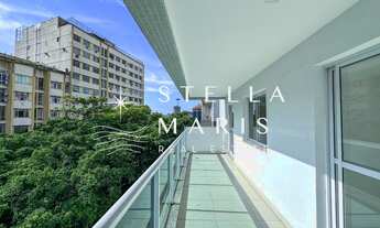 Imagem 3: Rua da Passagem. Botafogo. Apartamento incrível com varandão e vista livre. Predio com Inf