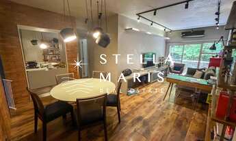 Imagem 2: Lagoa, Apartamento reformado com varanda e linda vista para o verde