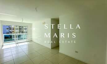 Imagem 2: Rua da Passagem. Botafogo. Apartamento incrível com varandão e vista livre. Predio com Inf