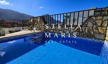 Imagem 2: Leblon, Cobertura Duplex com 239 m2, 3 quartos, piscina, churrasqueira e linda vista para