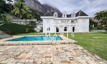 Imagem 4: Gávea, Belíssima casa com linda vista para o verde e montanhas coladinha no Morro dois irm