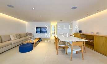 Imagem 4: Leblon, Apartamento impecavelmente reformado com projeto da Bernardes Arquitetura, varanda