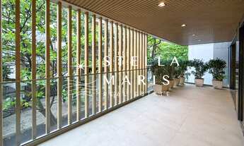 Imagem 1: Ipanema, Apartamento com varandão, original 4 suítes e 2 vagas à venda em prédio novo na m