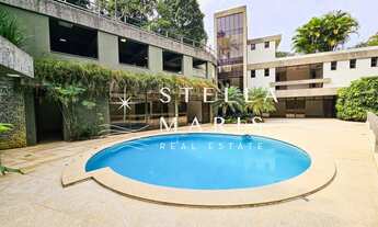 Imagem: Gávea, Belíssima Casa rodeada pelo verde