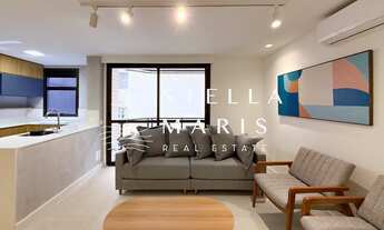 Imagem 2: Ipanema, Apartamento recém-reformado e decorado com varanda, 85 m2, 2 suítes e 1 vaga para