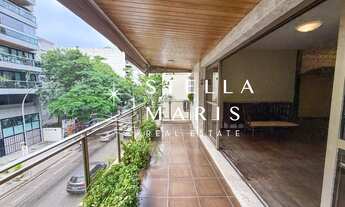 Imagem 2: Ipanema, Apartamento com 130 m2, varandão, 3 quartos e 1 vaga à venda em rua super tranqui