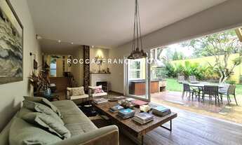 Imagem: Casa térrea com ares de casa de campo no