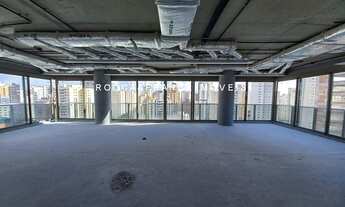 Imagem 2: AP07357 - VILA NOVA CONCEIÇÃO- APTO À VENDA 358m2 - 4 suites - 6 banheiros - 4 vagas - d