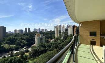 Imagem: AMPLO APARTAMENTO EM RUA TRANQUILA E ARBORIZADA